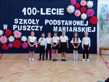 Zwykła-Niezwykła Szkoła w Puszczy Mariańskiej – wsi w strefie Bolimowskiego Parku Krajobrazowego…, 